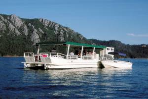 houseboat rentals shasta lake