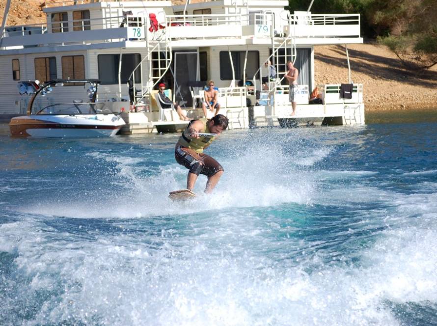 Rent Your Houseboat for Spring on Shasta Lake