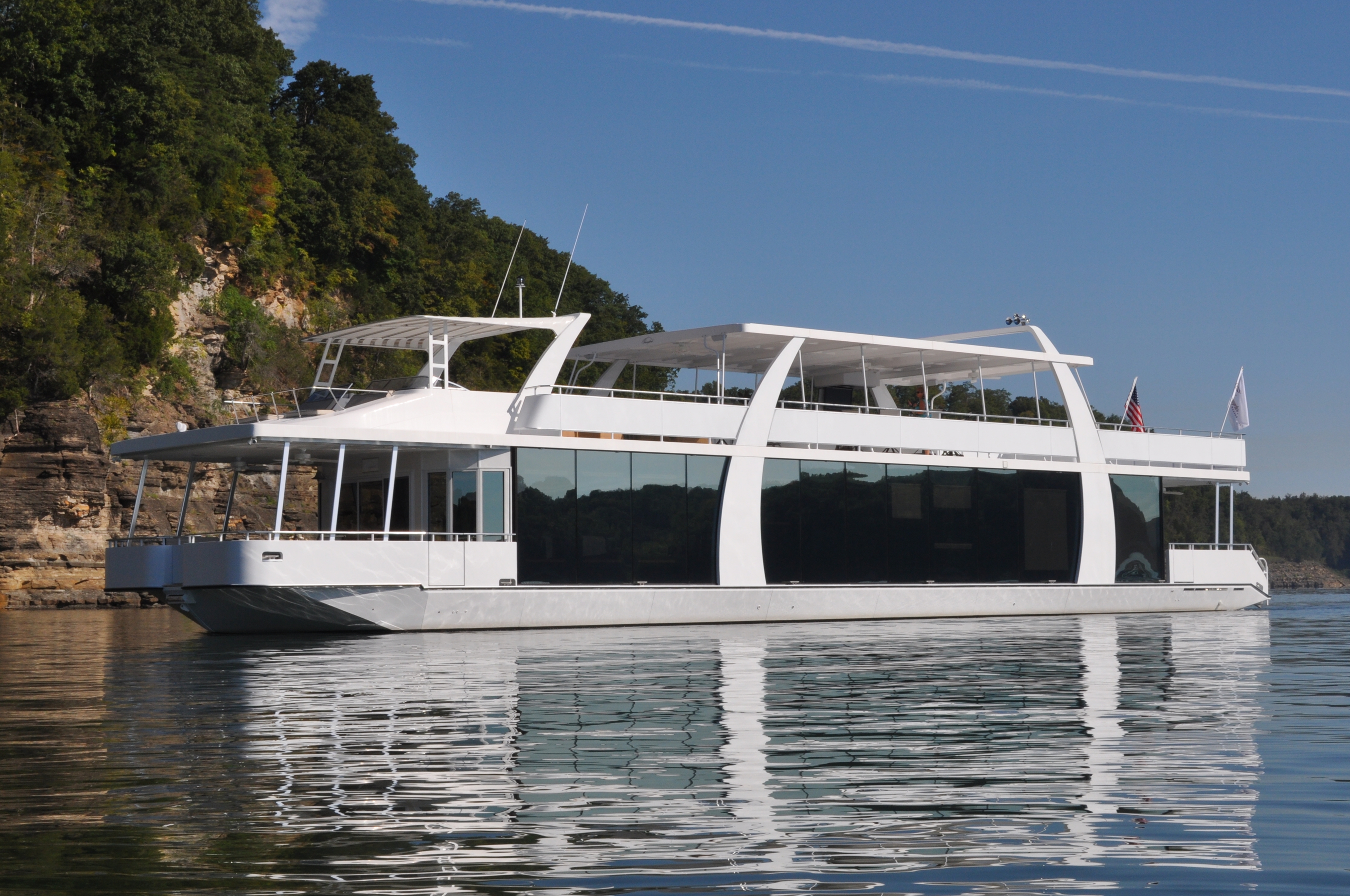 3 Tips For Maintaining Your Sanity On Houseboat Rentals