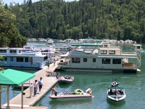 Best Marina for Houseboat Rentals at Shasta Lake